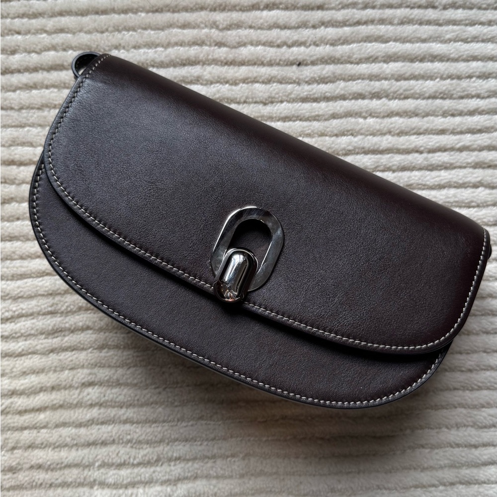 Savette Tondo crescent in deep brown